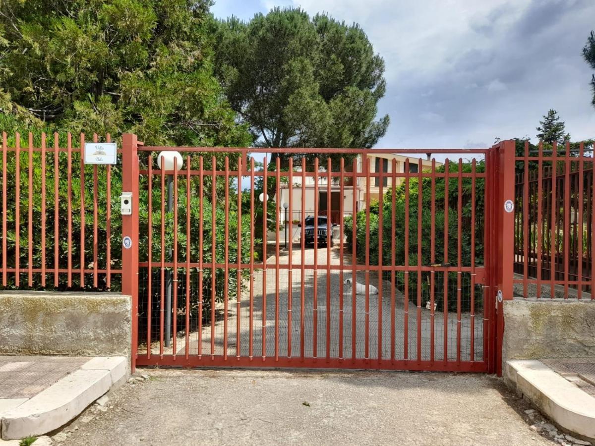 Villa Udi Bitonto Eksteriør bilde